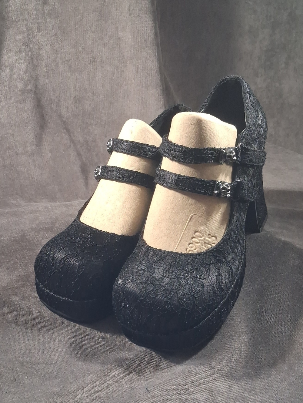 Demonia Gothika-09 Black Satin Lace Platform Mary Janes Buckle Skulls VG- US 10
